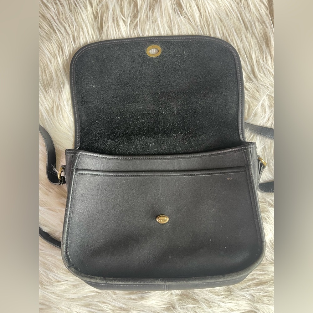 Vintage Coach 9790 Black Leather Crossbody City Bag Purse - Picture 8 of 10